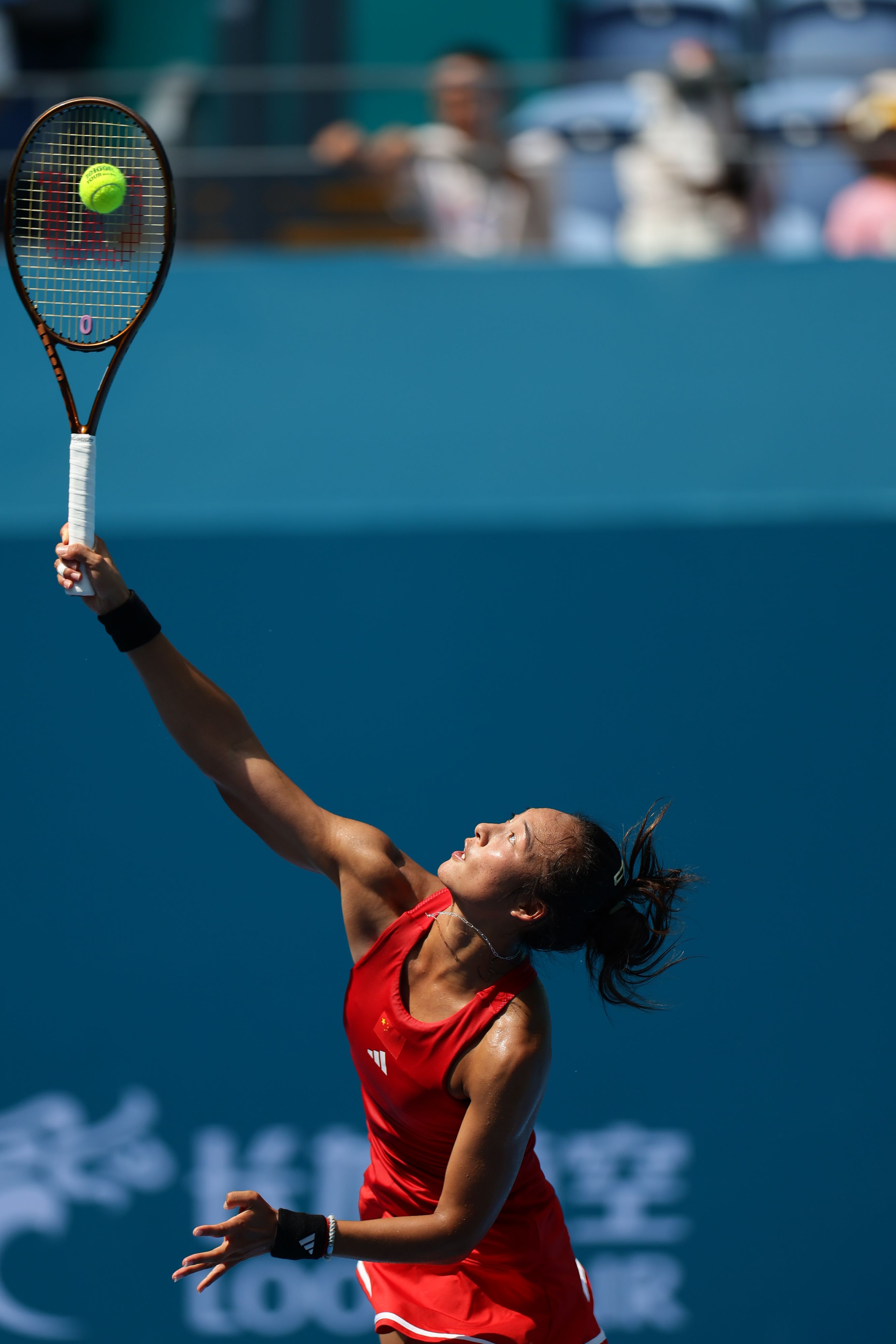 两杆领先位 两杆领先位